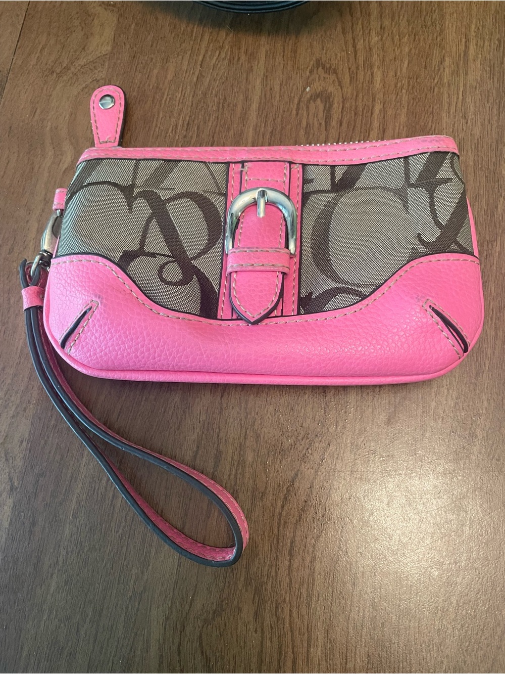 Coach faux Pink Trim Signature Canvas Wristlet with Buckle
